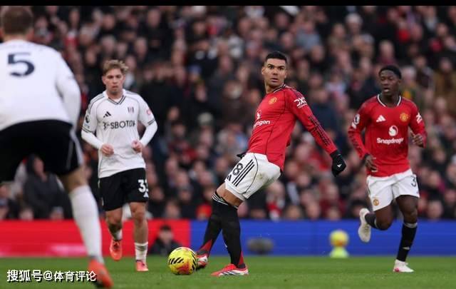 随着一场3-2！曼联绝杀富勒姆，反超切尔西+利物浦！冲到英超第4